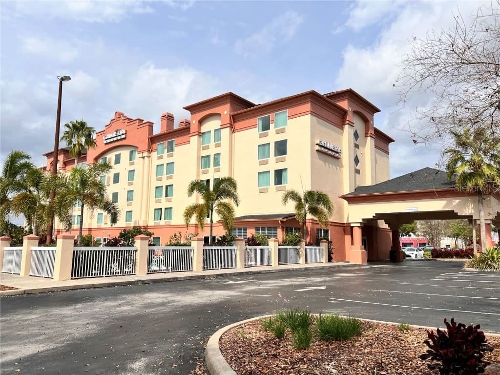 3000 MAINGATE, Kissimmee, FL 34747 2