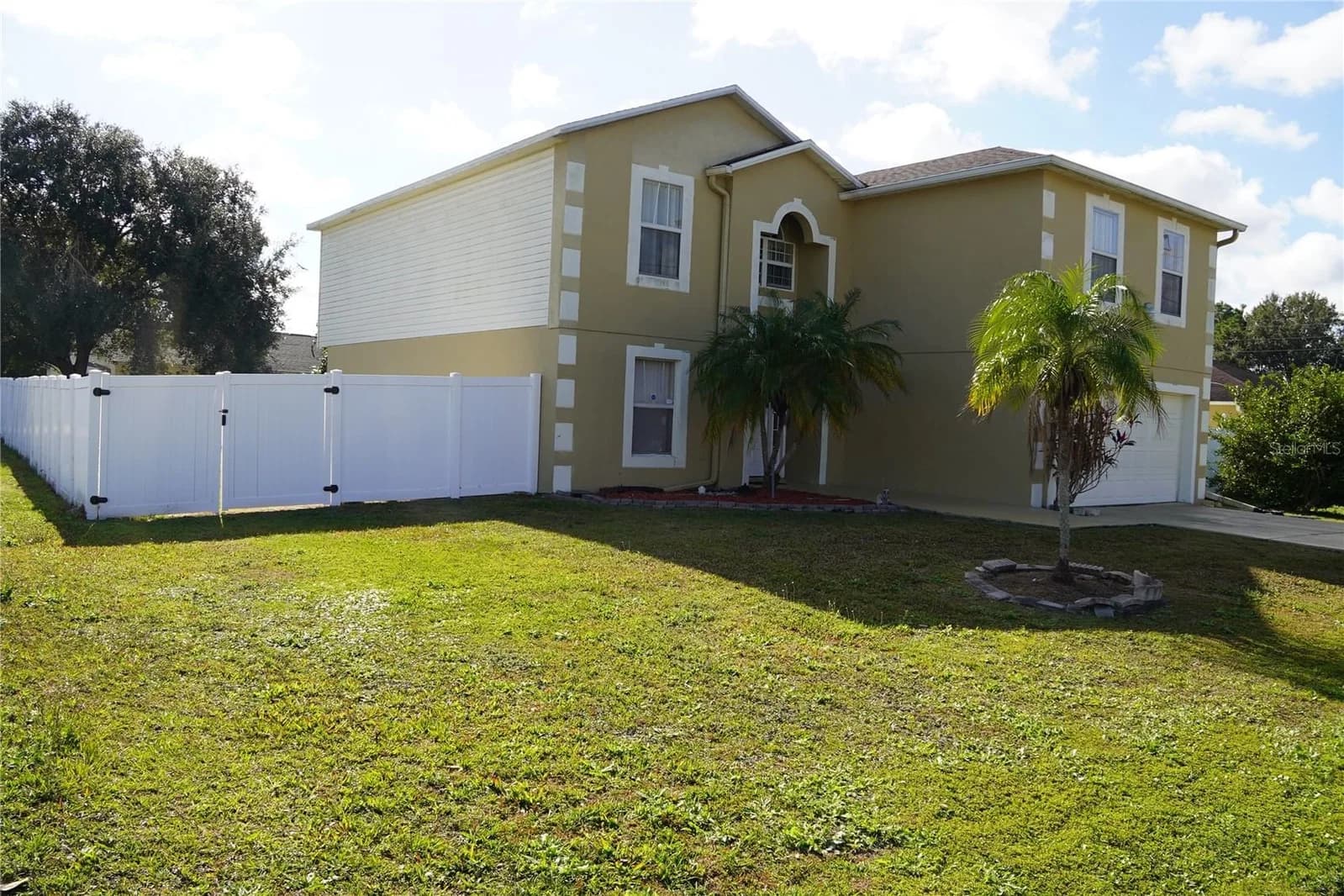 304 COCOA, Kissimmee, FL 34758 2
