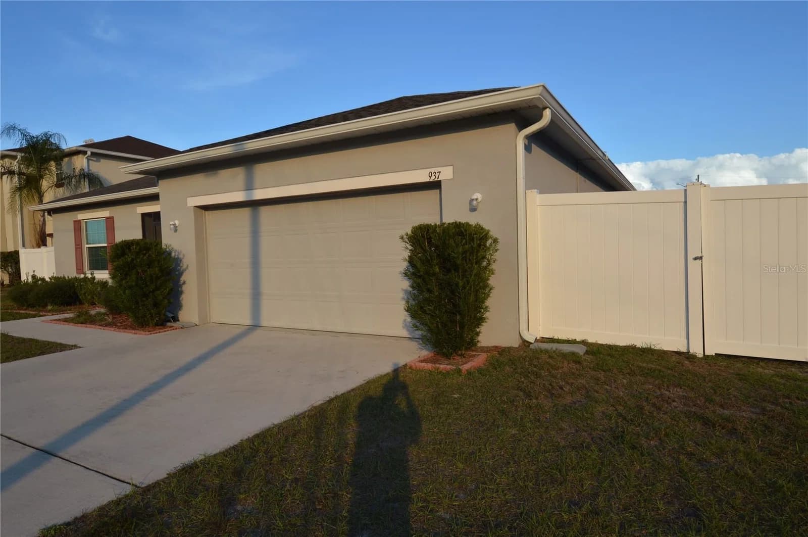 937 GILA, Kissimmee, FL 34759 2