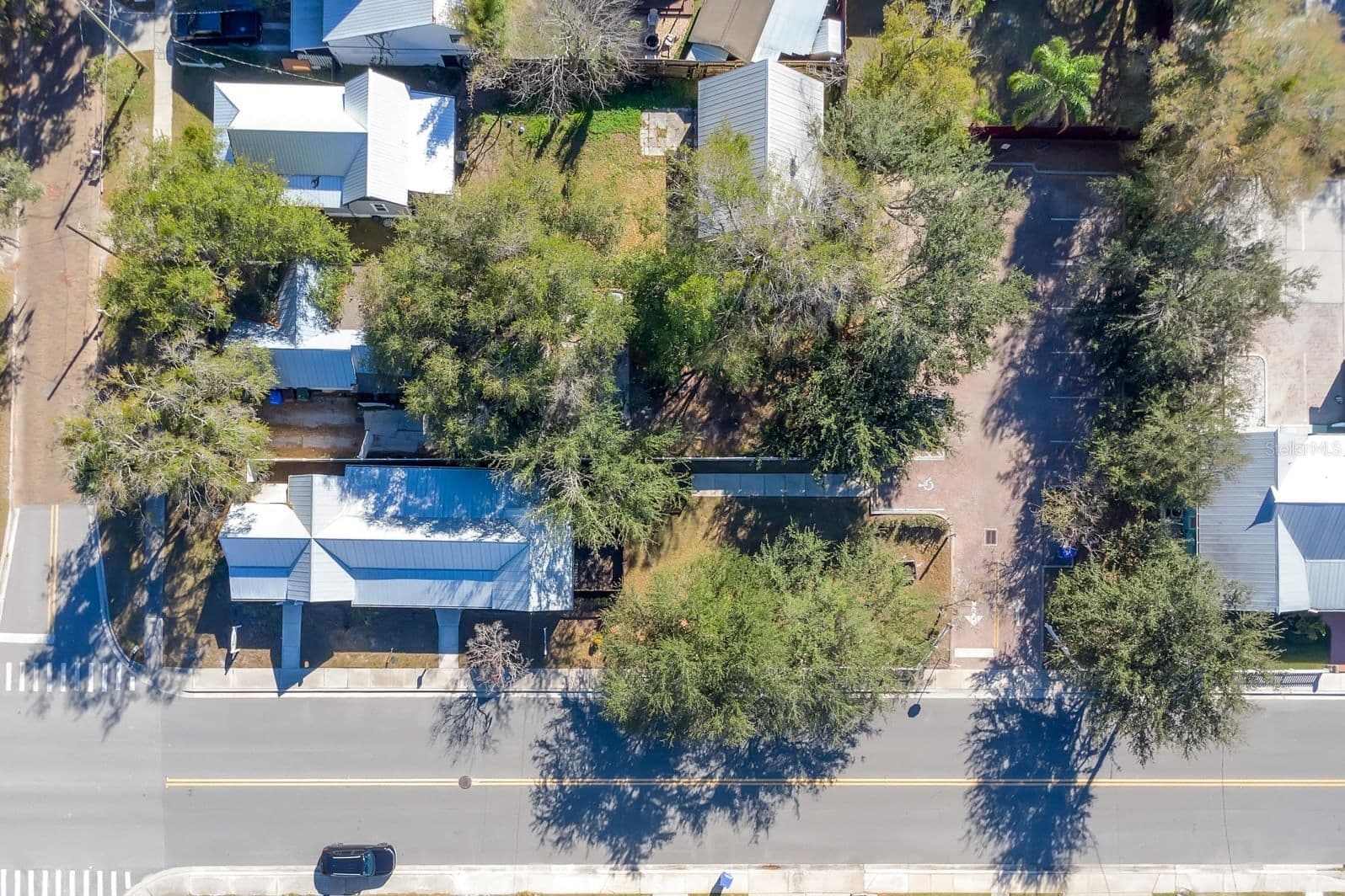 702 MABBETTE, Kissimmee, FL 34741 3
