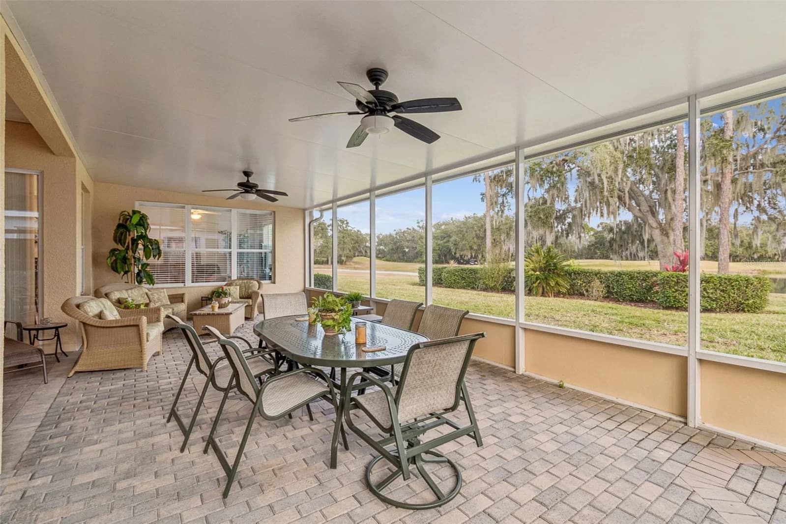 305 ROCK SPRINGS 4