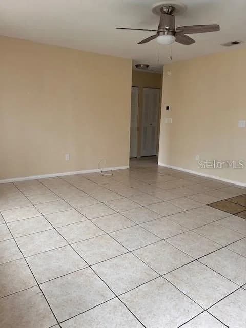 40 COUNTRY COVE 5