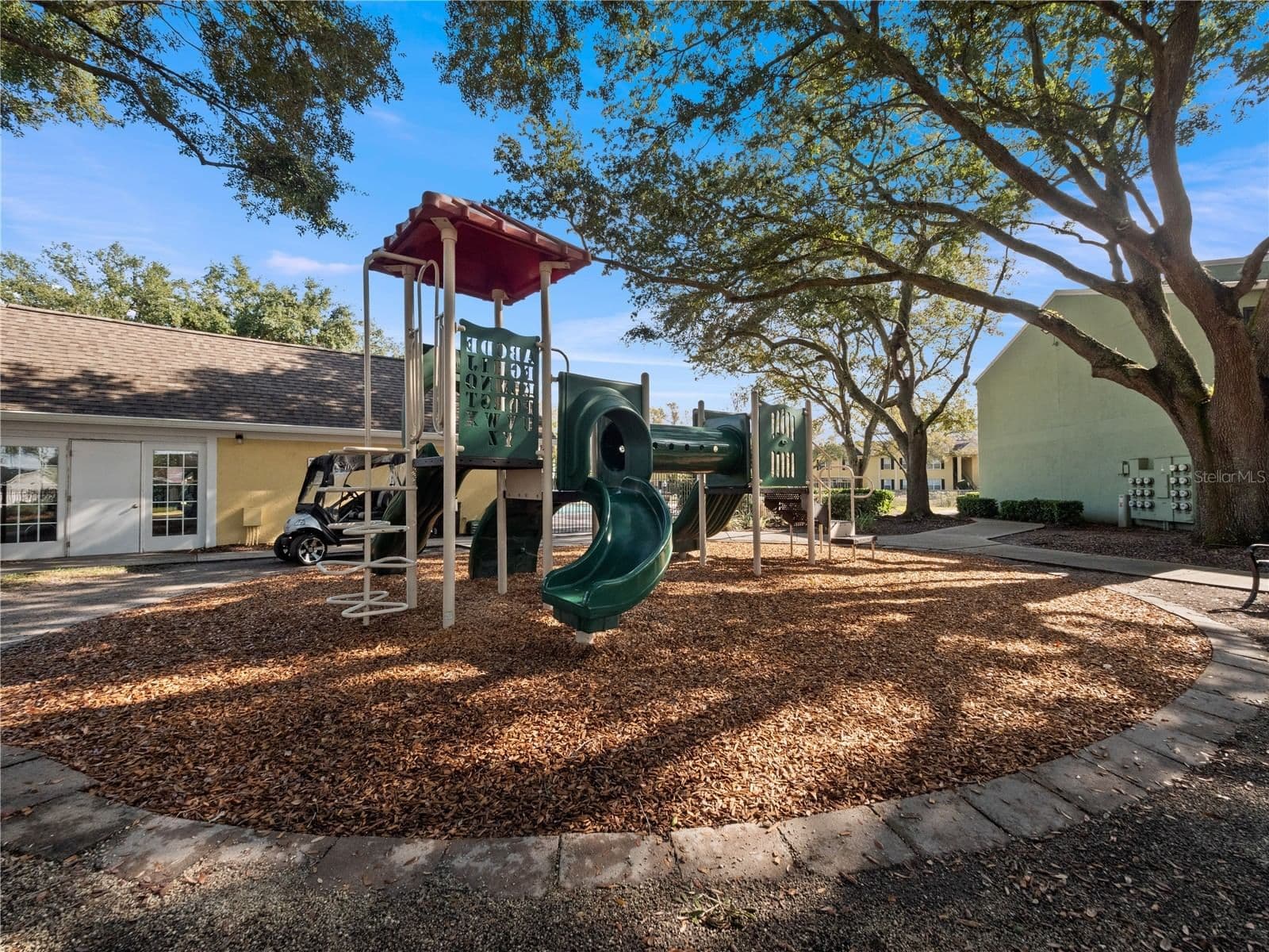 2077 DIXIE BELLE Drive #2077C, Orlando, FL 32812 3