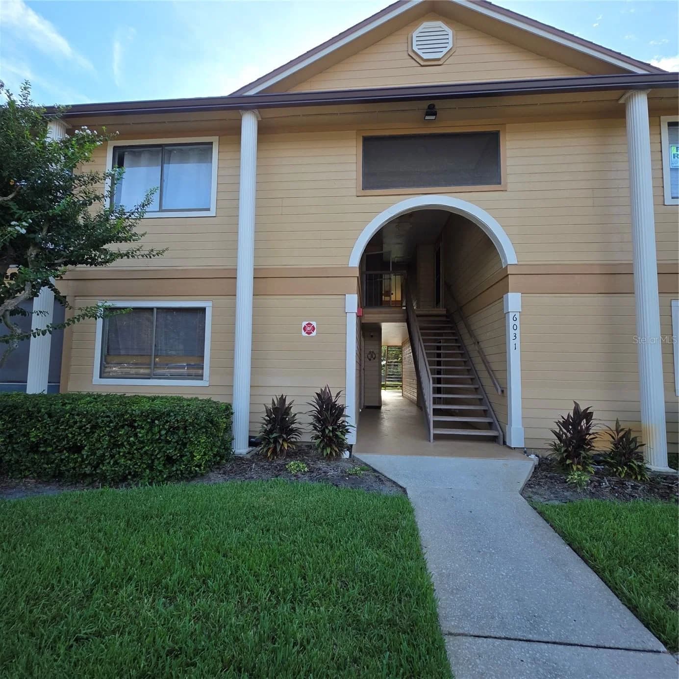 6031 SCOTCHWOOD Glen #204, Orlando, FL 32822 2