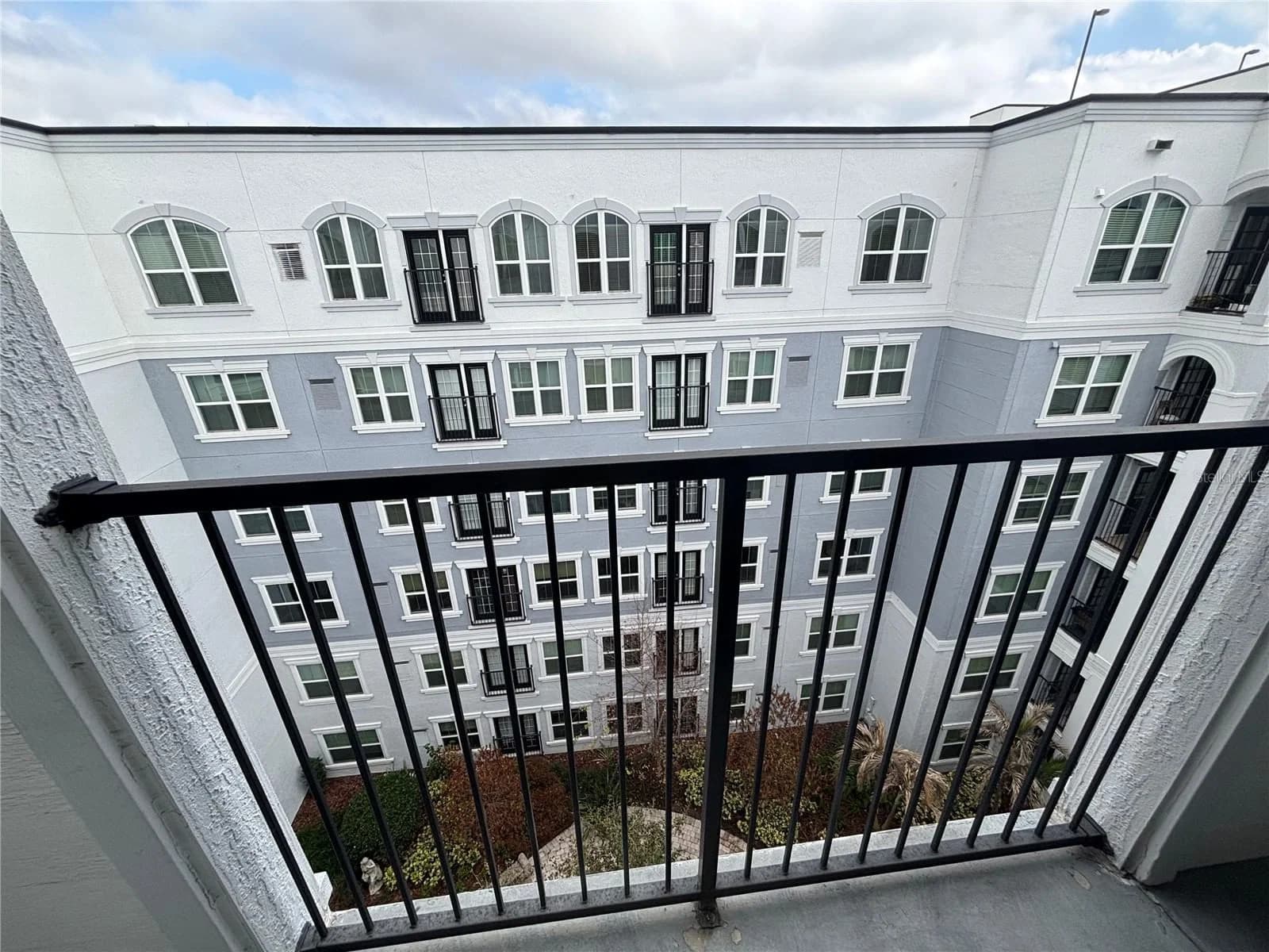 300 SOUTH Street #6004, Orlando, FL 32801 3