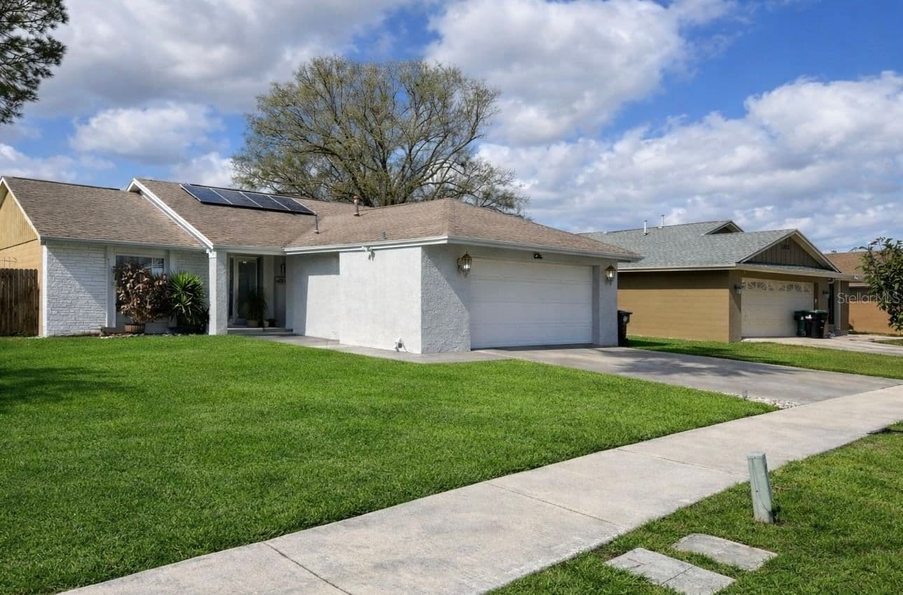 2217 PAPRIKA Drive, Orlando, FL 32837 2