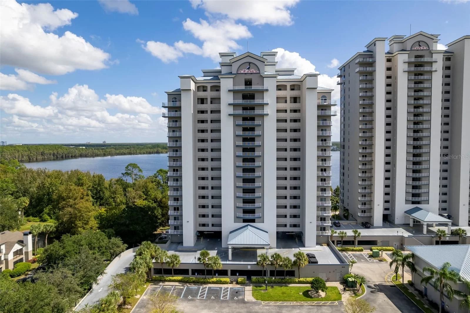 13415 BLUE HERON BEACH Drive #1404, Orlando, FL 32821