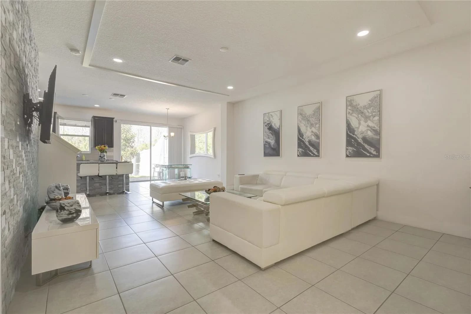 2403 SEDGE GRASS Way 5