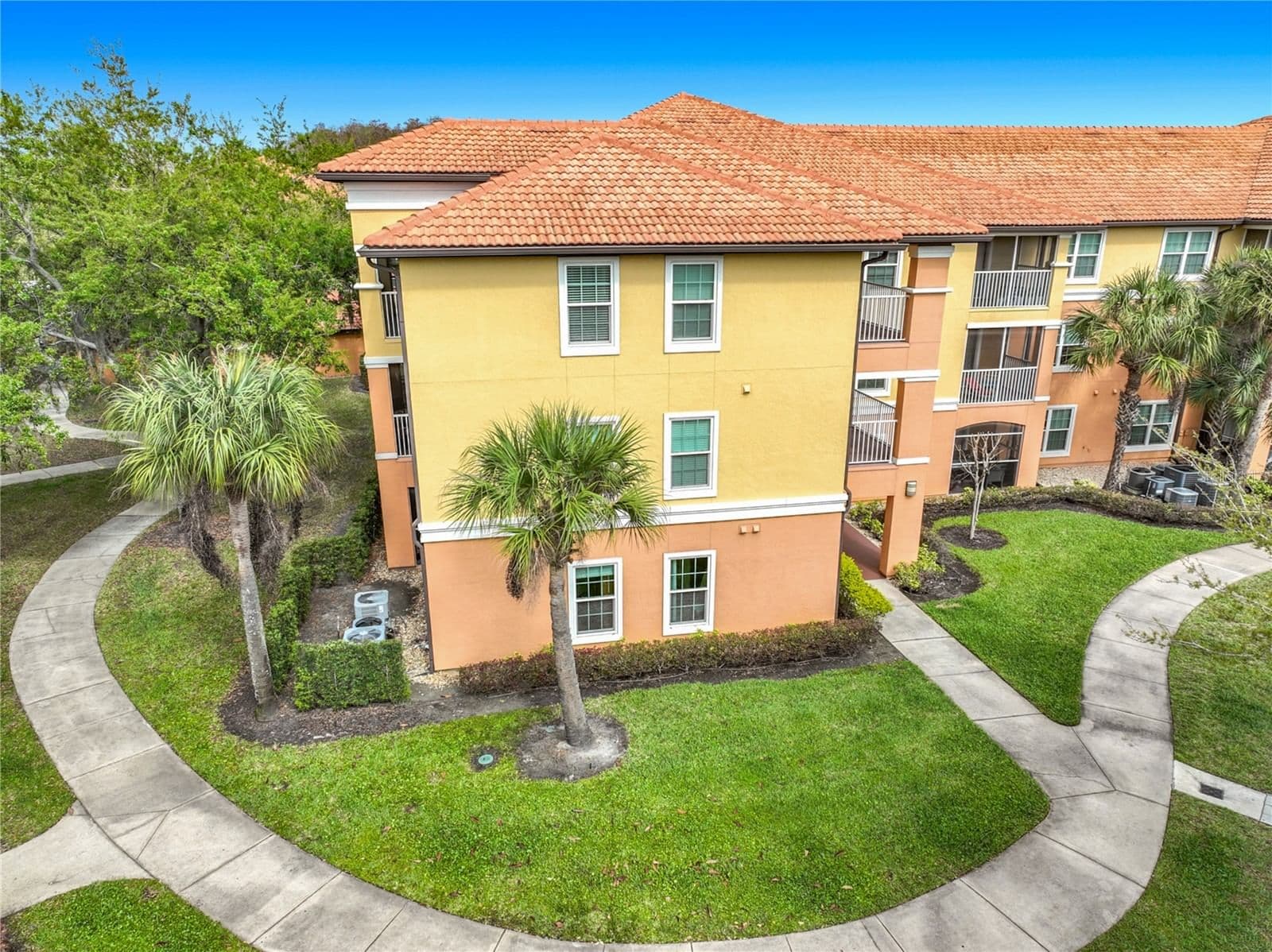 5471 VINELAND Road #7109, Orlando, FL 32811 2