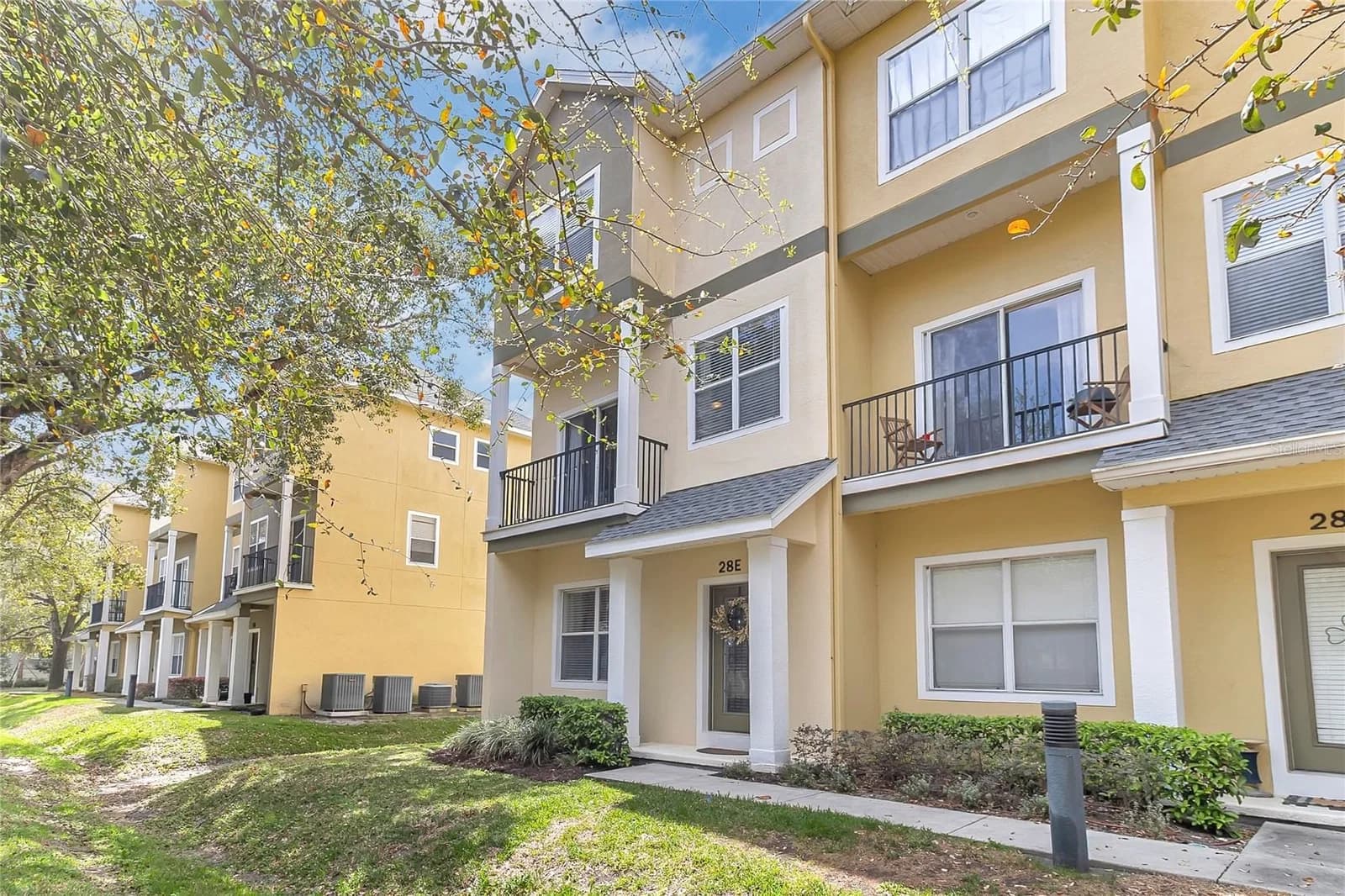28 ESTHER Street #E, Orlando, FL 32806 2