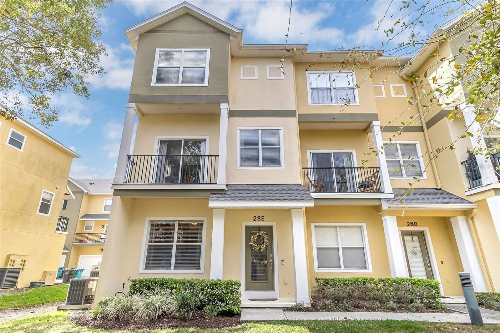 28 ESTHER Street #E, Orlando, FL 32806 3