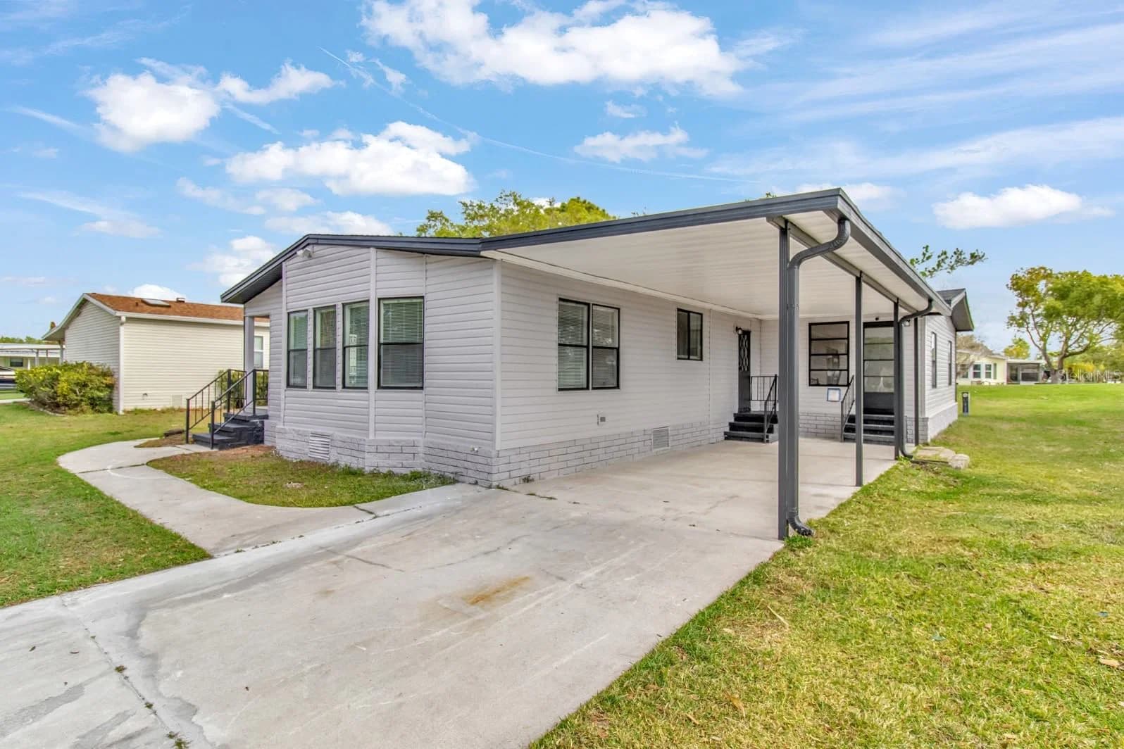 217 ELLSWORTH, Kissimmee, FL 34758 3