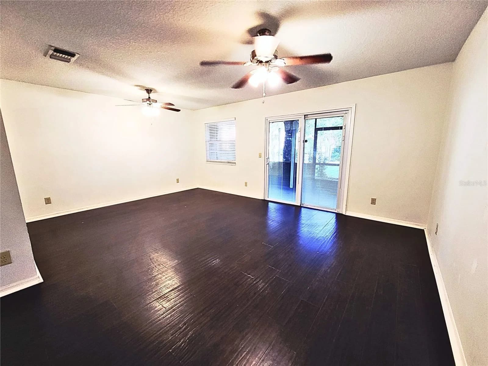 11807 MINTWOOD Court 4