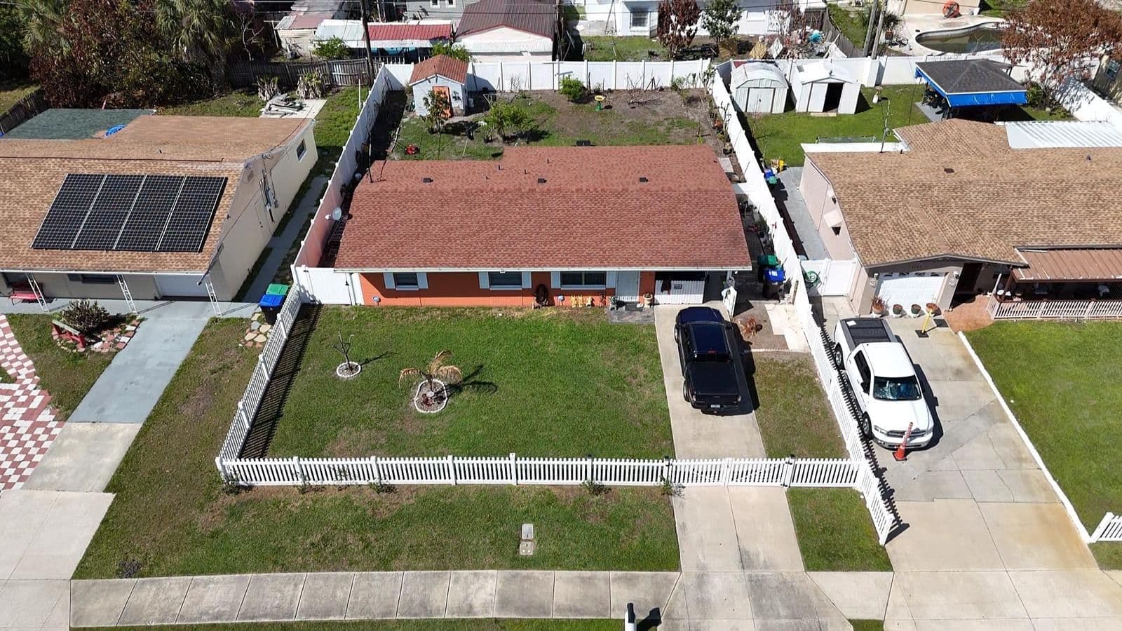 4401 EDGEBROOK, Orlando, FL 32809 2