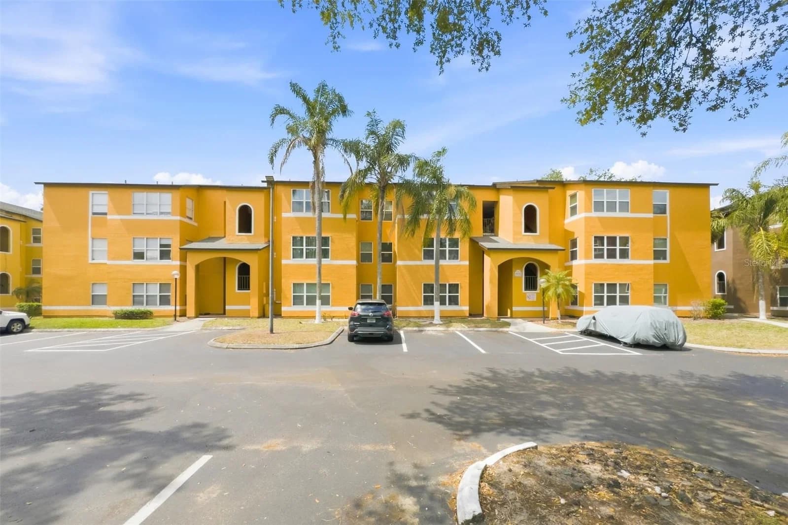 4532 COMMANDER Drive #2132, Orlando, FL 32822