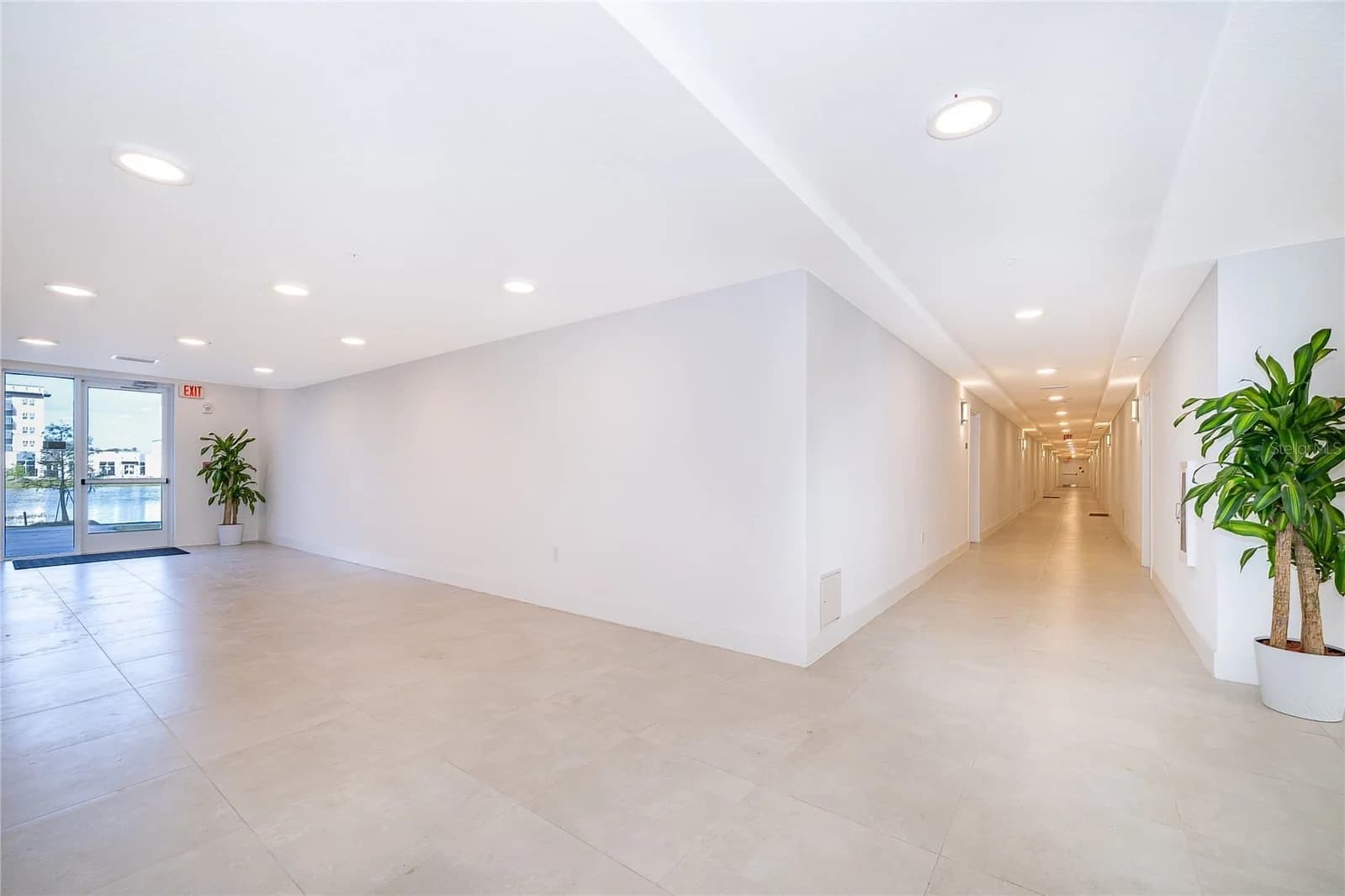 5587 MILLENIA PARK BLVD #113, Orlando, FL 32839 3