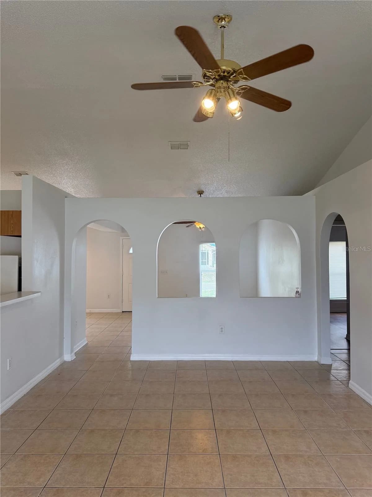405 FRANCISCO, Kissimmee, FL 34758 3