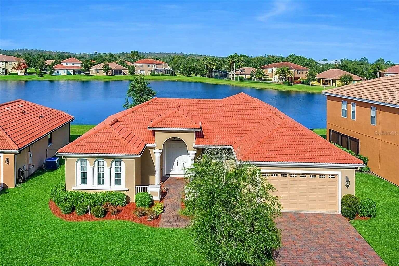 3821 SHOREVIEW, Kissimmee, FL 34744