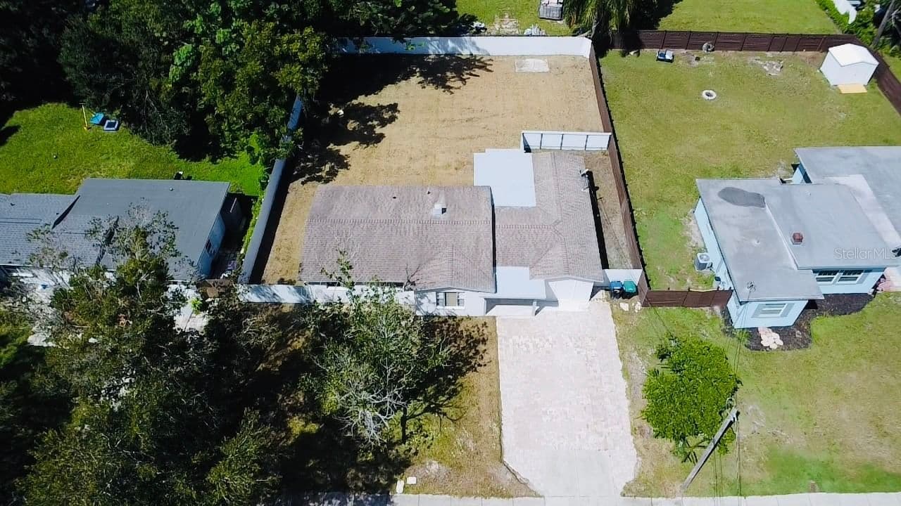 136 LYNBROOK Drive, Orlando, FL 32807 2