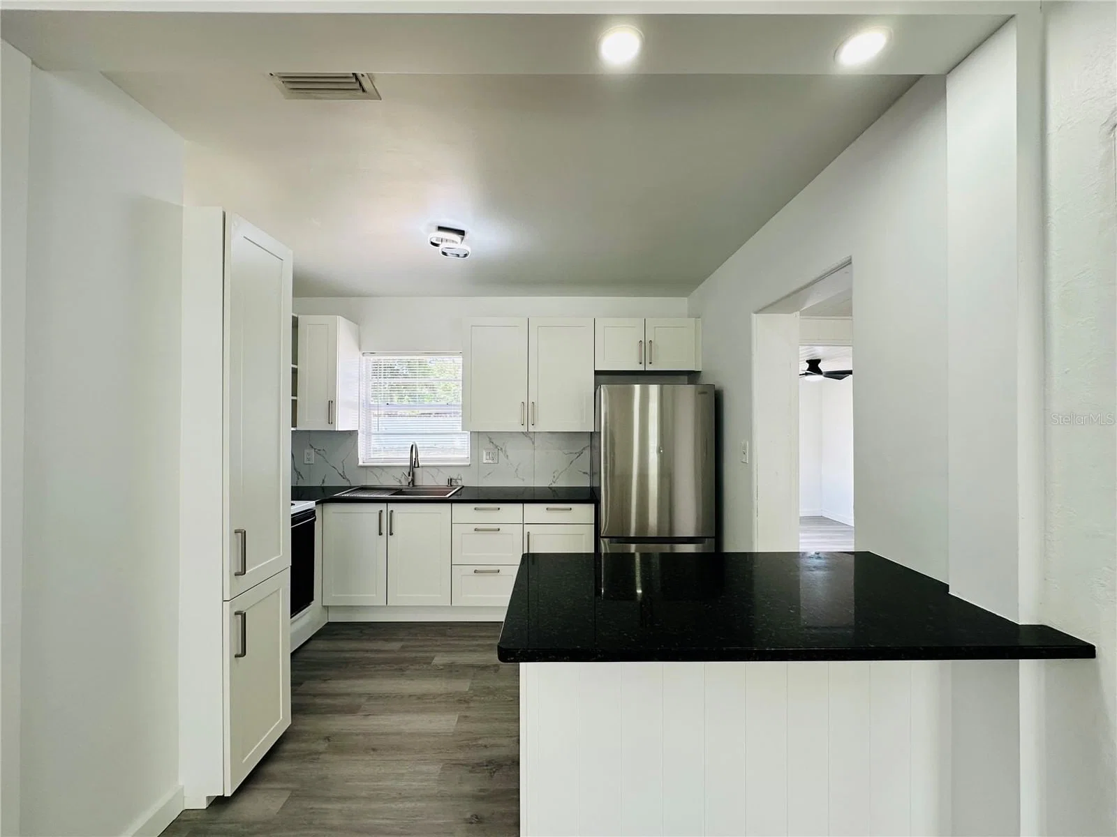 136 LYNBROOK Drive 5
