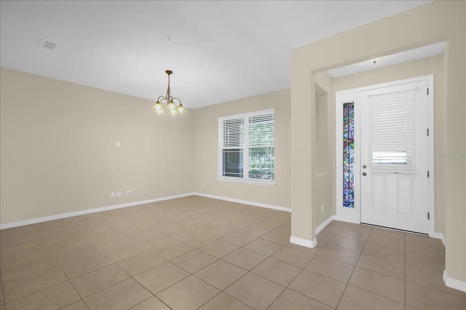 8943 HILDRETH Avenue, Orlando, FL 32832 3