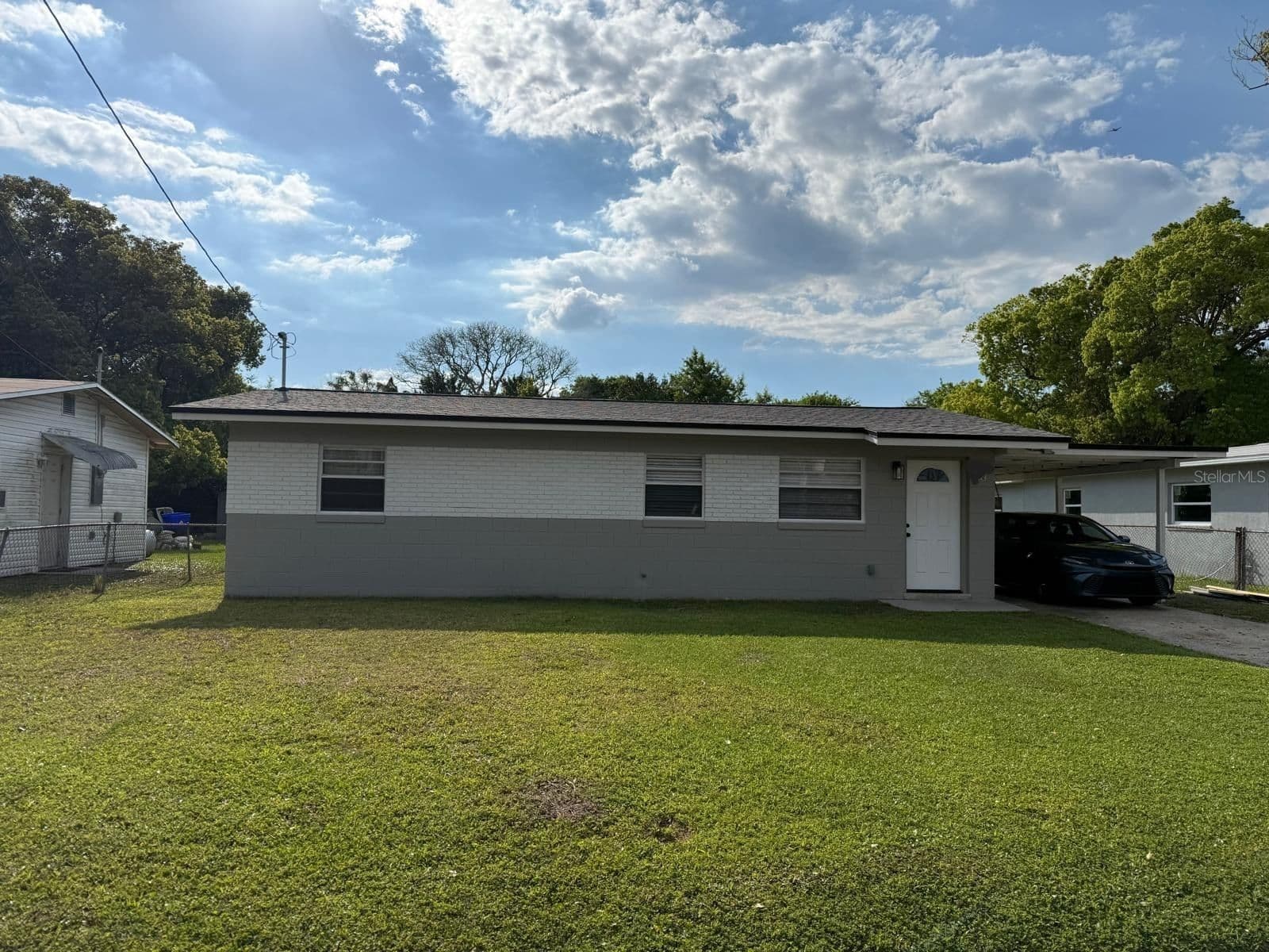 342 CAMPUS VIEW Drive, Orlando, FL 32810 3