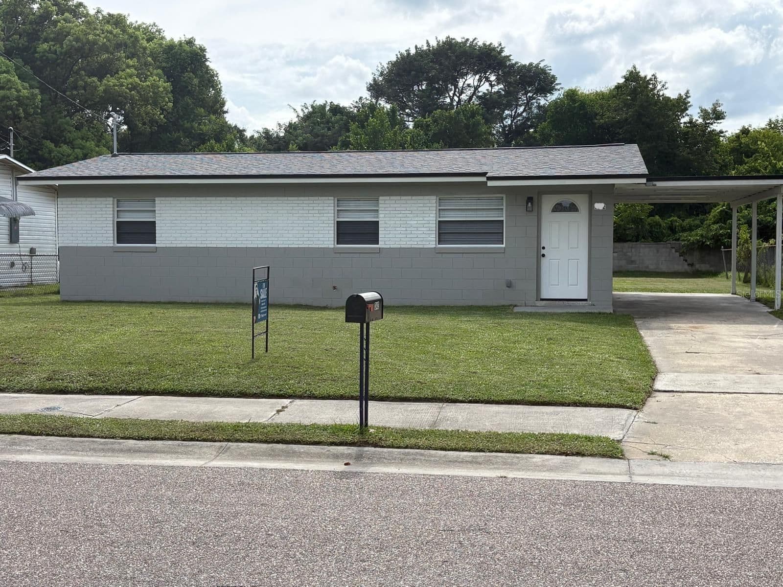 342 CAMPUS VIEW Drive, Orlando, FL 32810