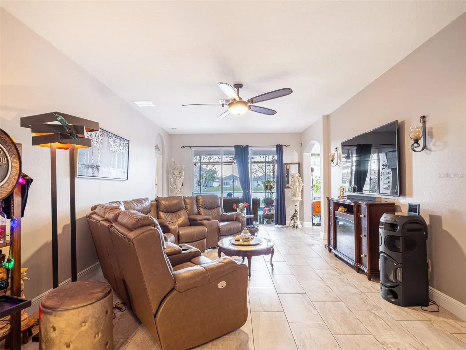 10196 ANDOVER POINT Circle, Orlando, FL 32825 3