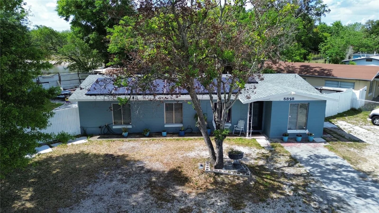5828 HARCOURT Avenue, Orlando, FL 32839 2