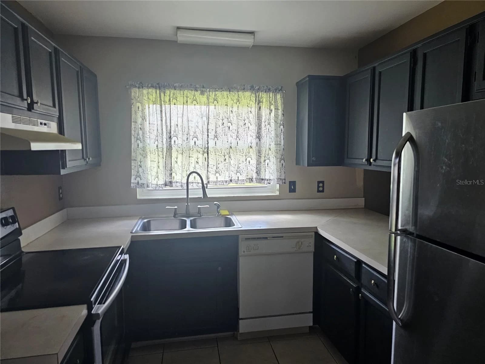 569 HUNTER, Kissimmee, FL 34758 2
