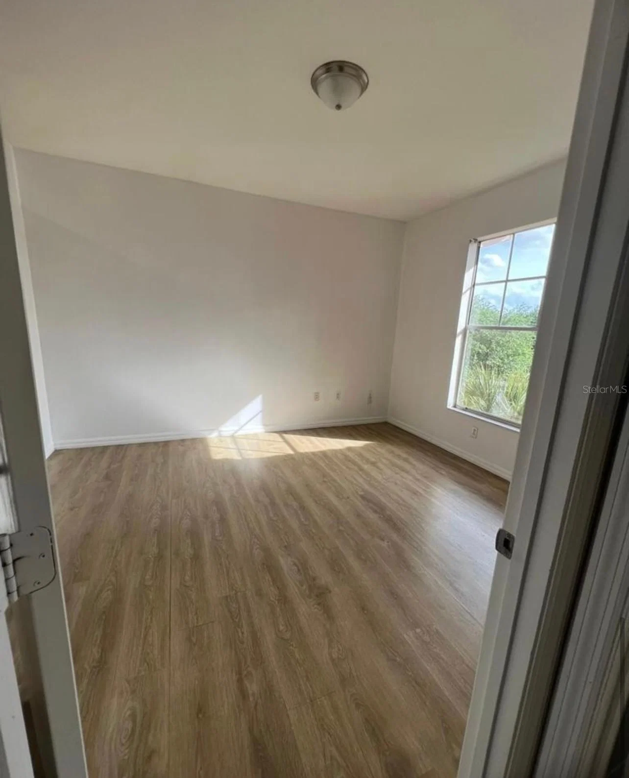 5548 METROWEST Boulevard #306, Orlando, FL 32811 2