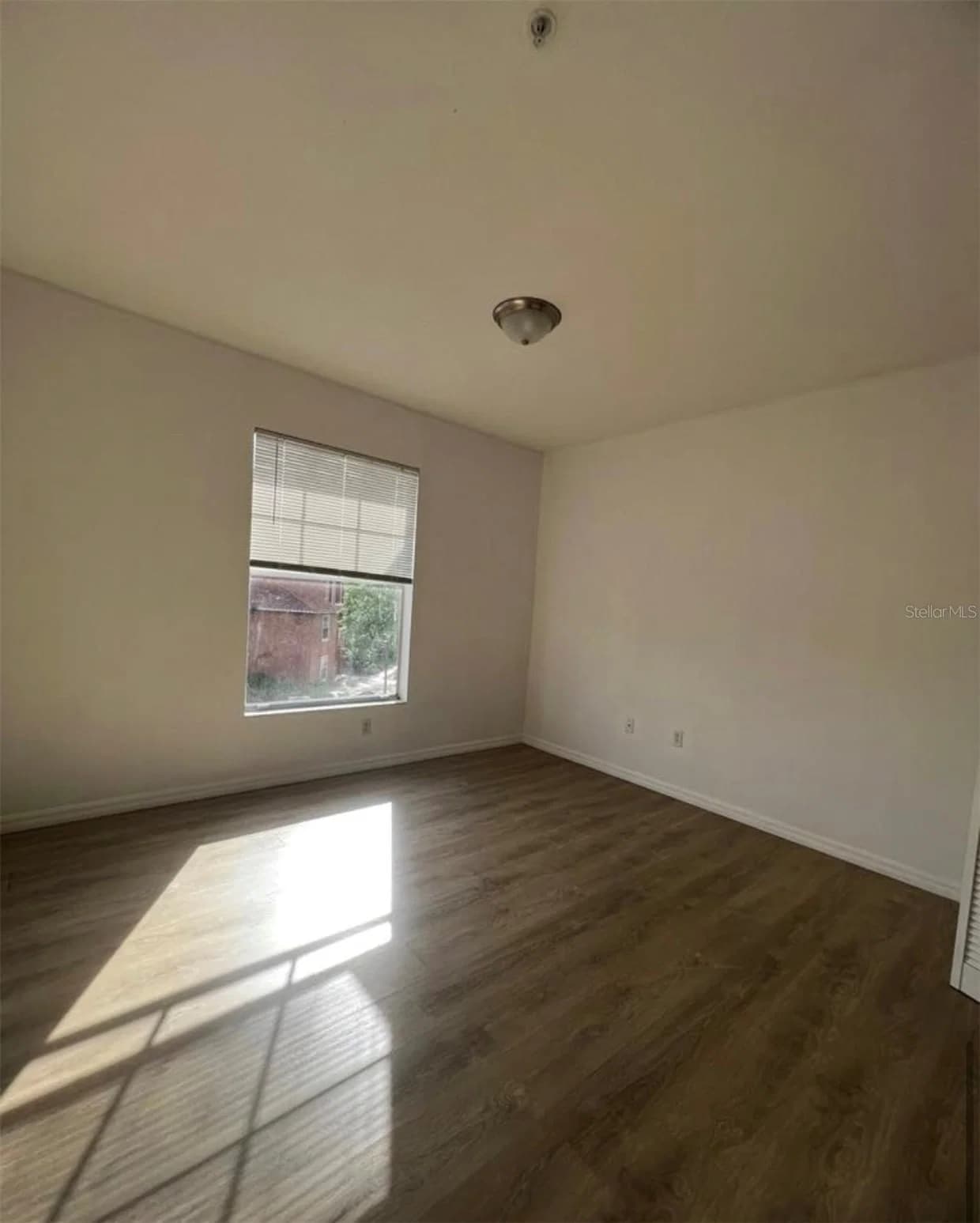 5548 METROWEST Boulevard #306, Orlando, FL 32811 3