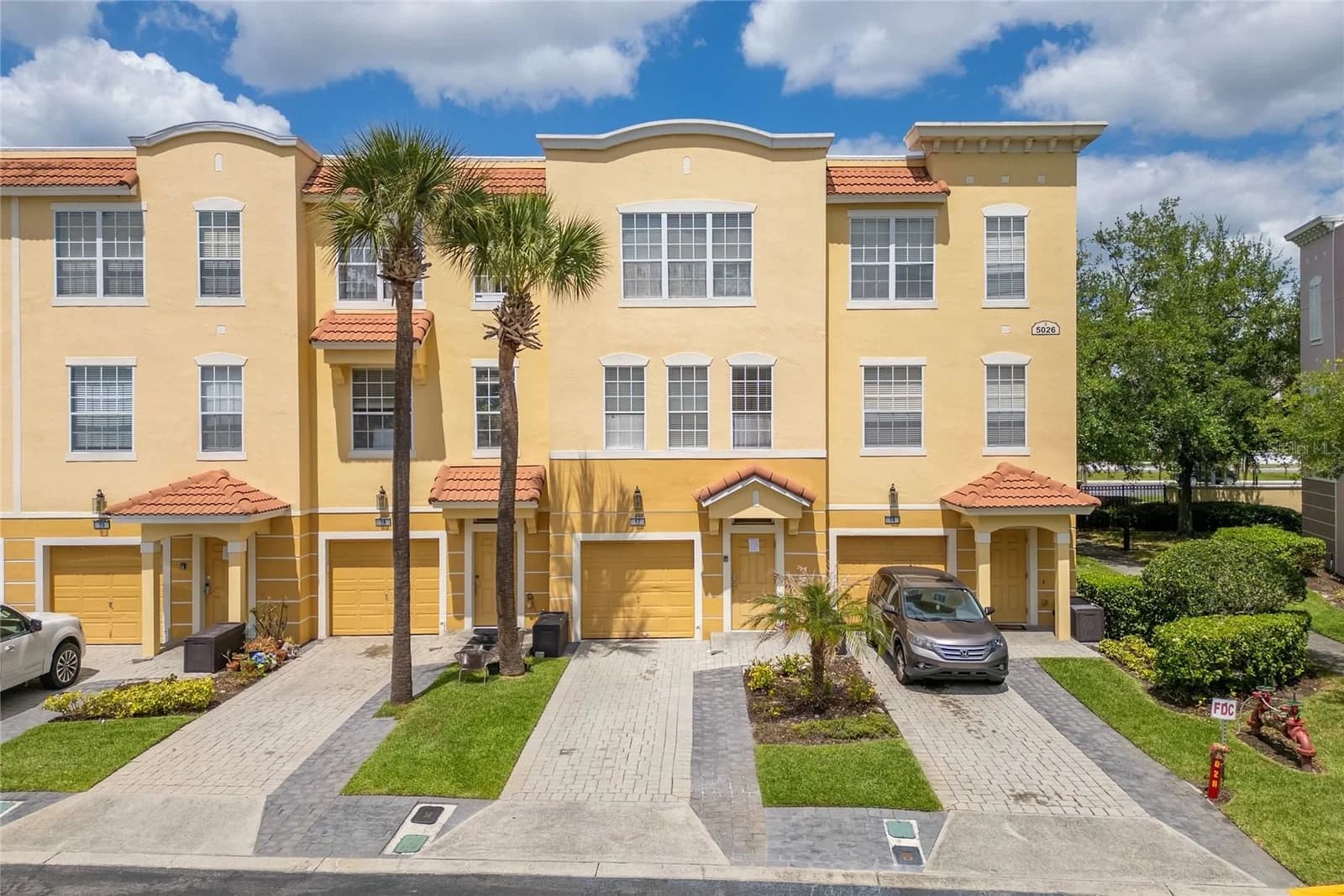 5026 TIDEVIEW Circle #17, Orlando, FL 32819