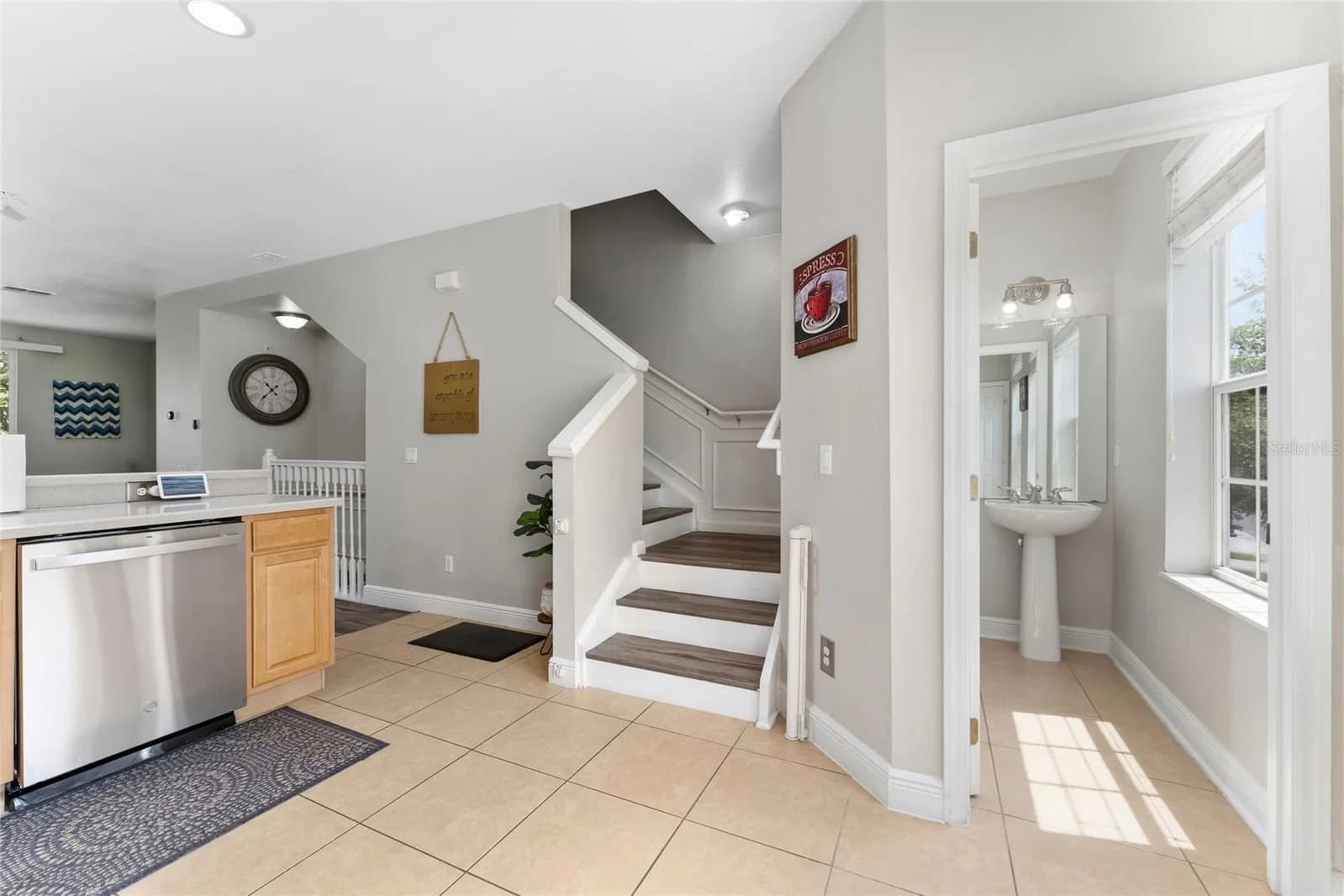 5026 TIDEVIEW Circle #17 4