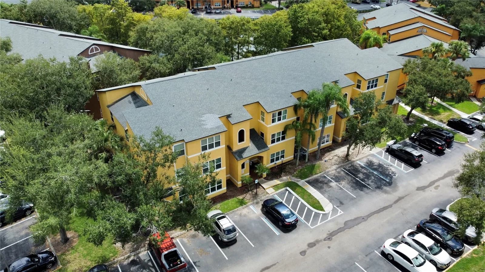 4548 COMMANDER Drive #1412, Orlando, FL 32822