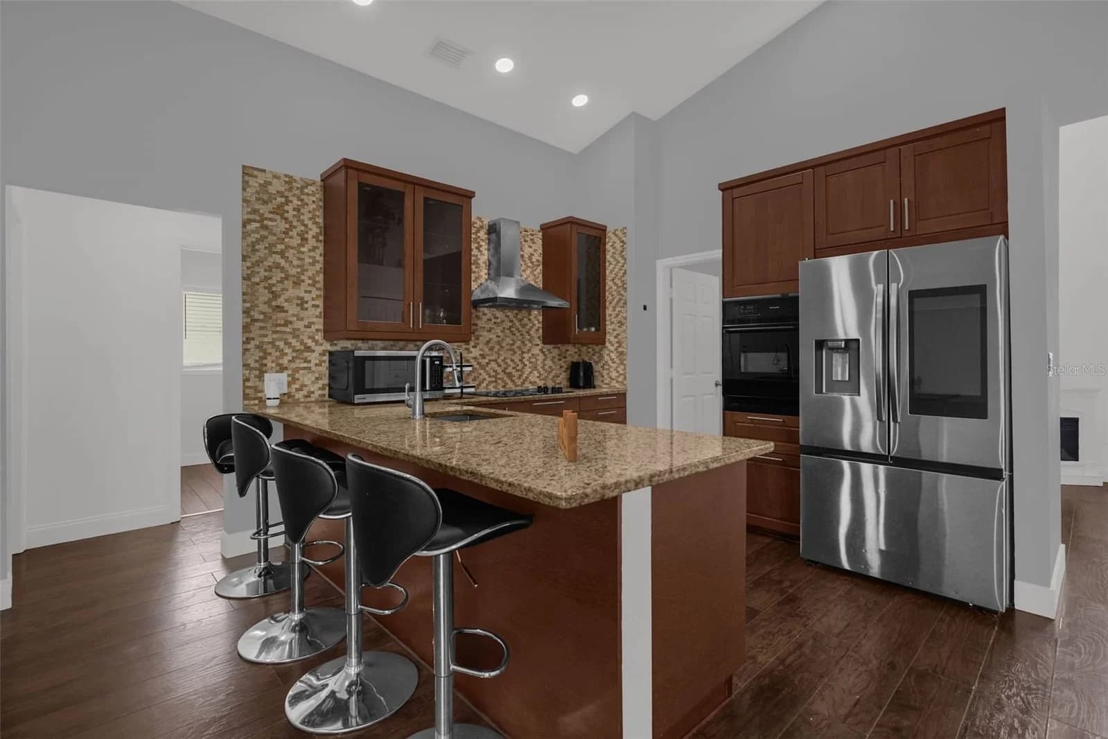149 IMPERIAL OAK 3