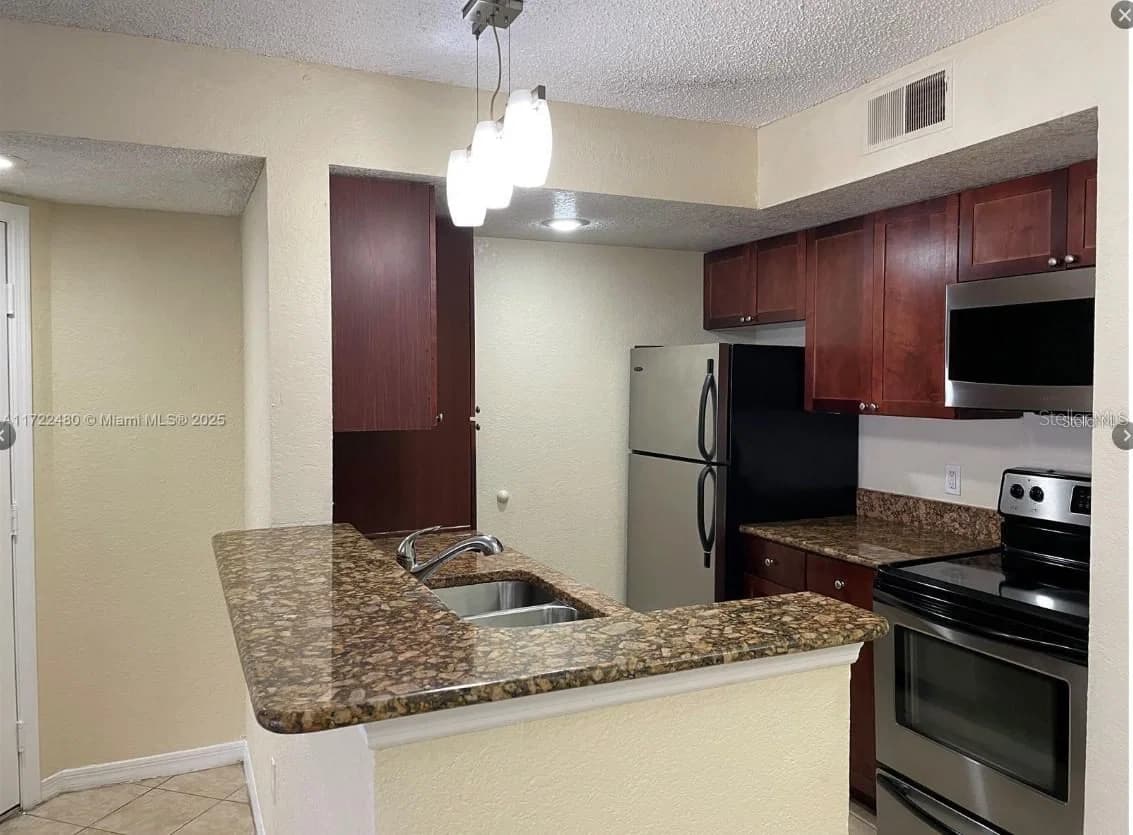 5160 CONROY Road #14 4