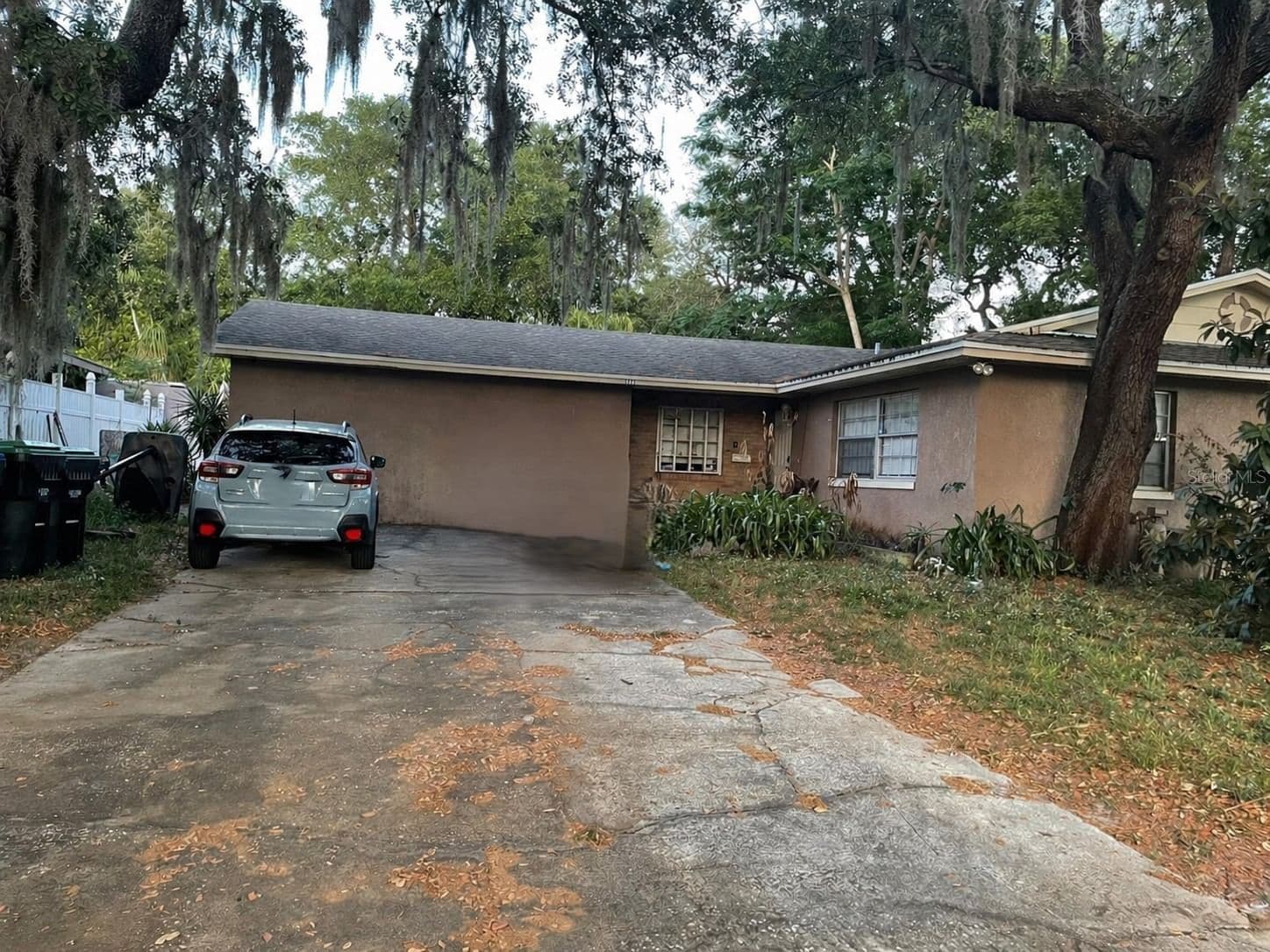 2423 LOCKE Avenue, Orlando, FL 32818