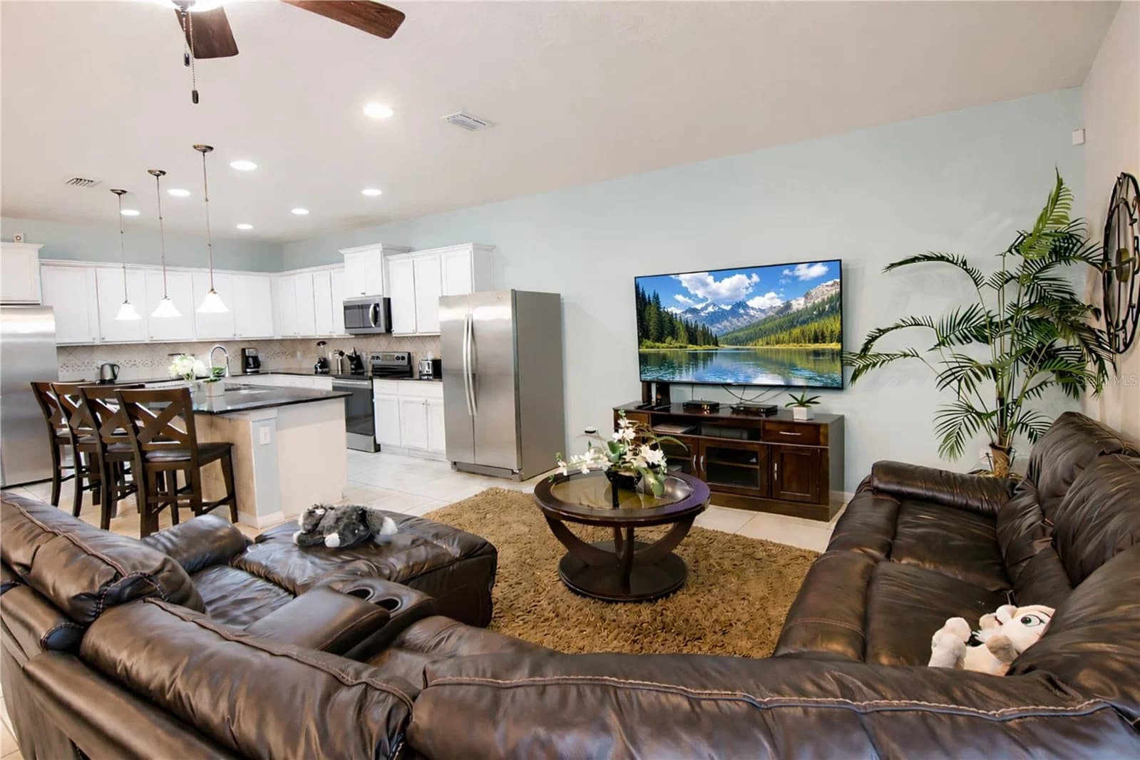 2147 TRIPOLI, Kissimmee, FL 34747 3