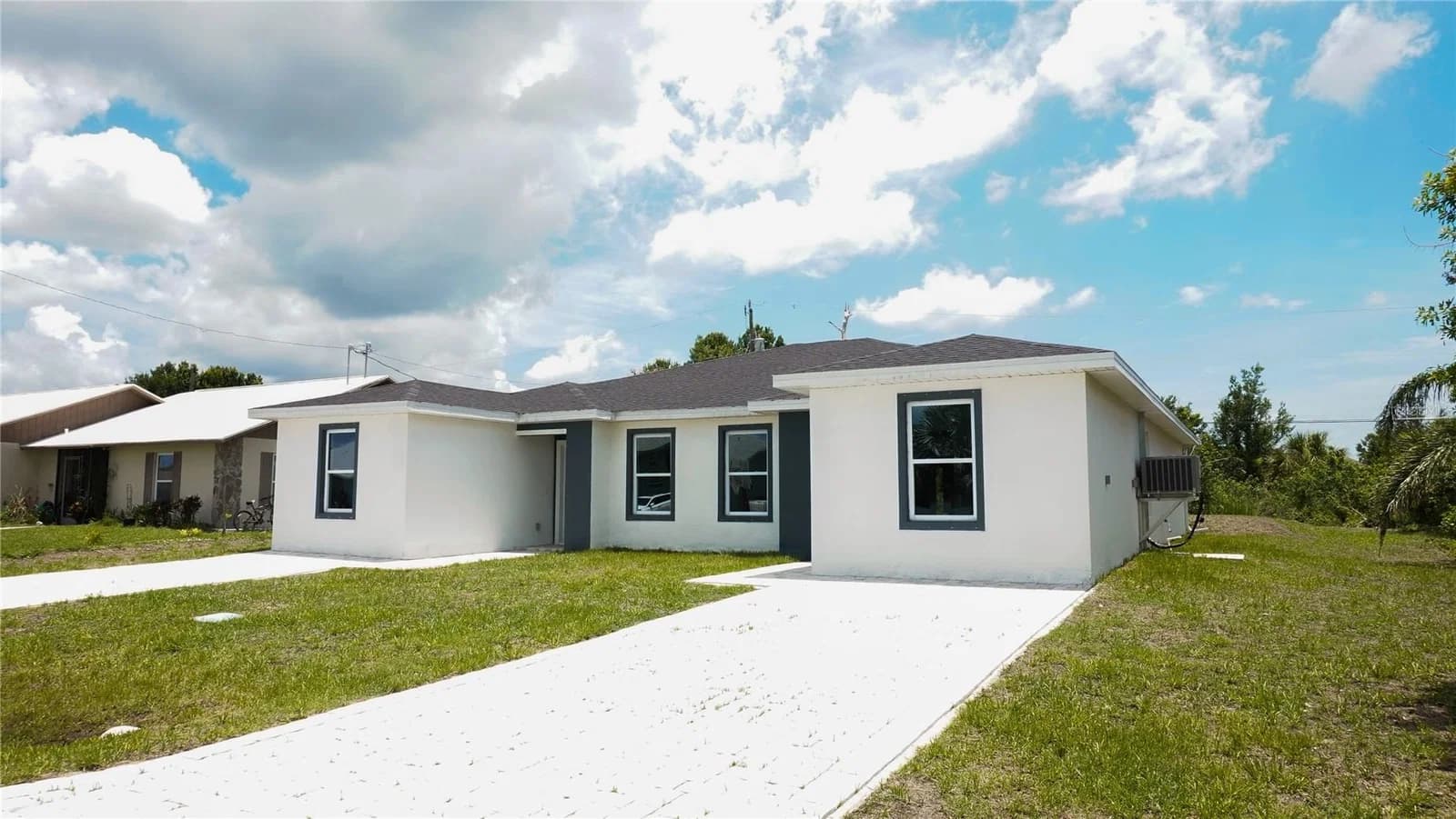 12 TROUT, Kissimmee, FL 34759 2