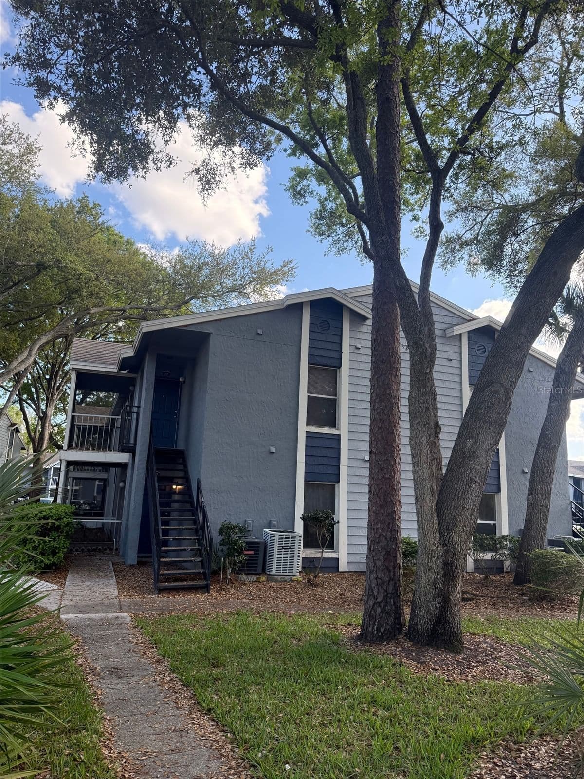 3827 BAY CLUB CIR, Kissimmee, FL 34741
