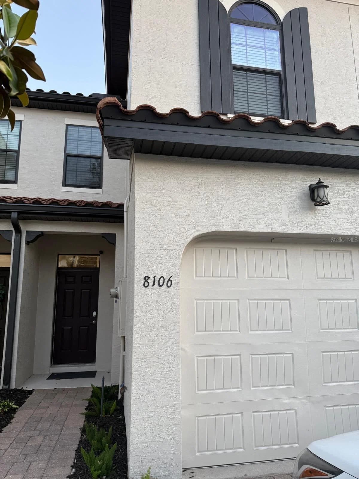 8106 ROSEVILLE 2