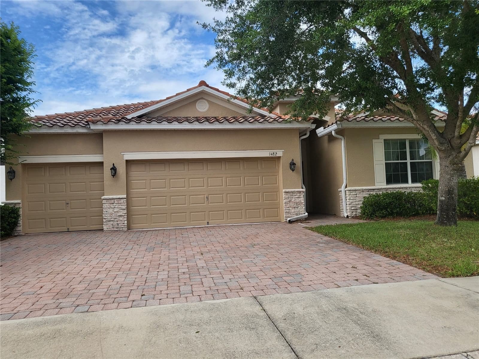 1482 LAKE SIDE, Davenport, FL 33837
