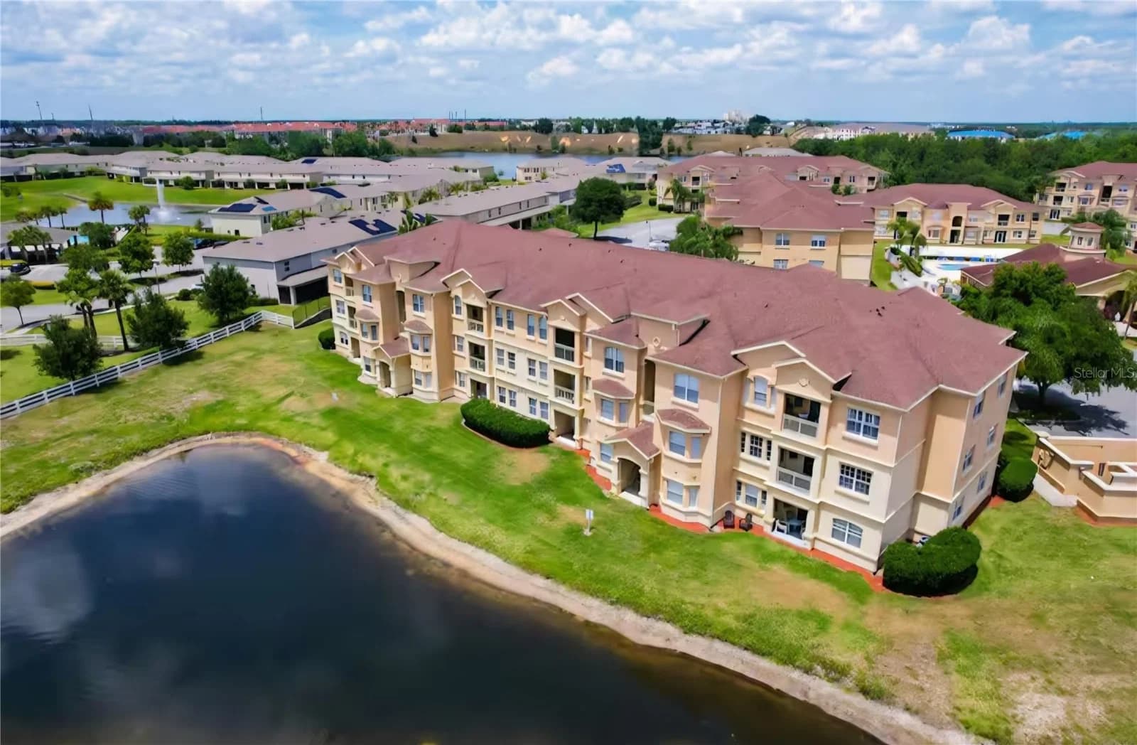 818 TERRACE RIDGE 4