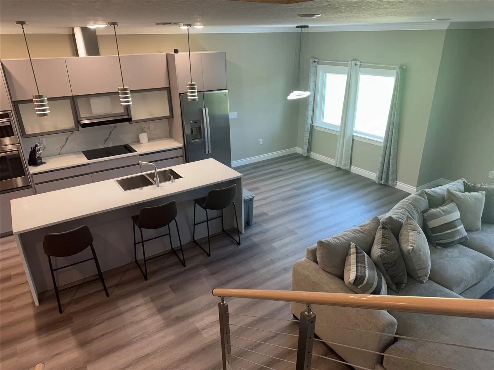 2037 GREENBRIAR 5