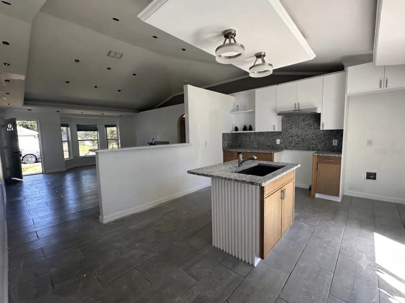 1316 BURNLEY, Kissimmee, FL 34758 3