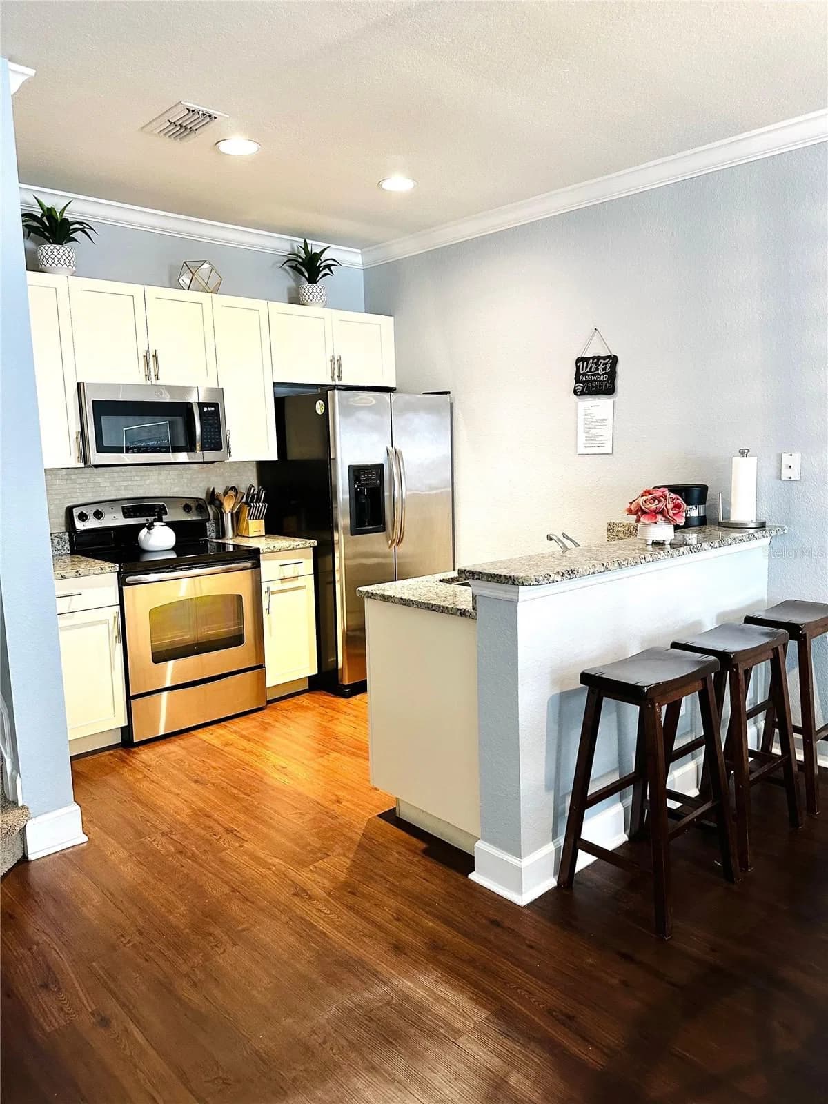 2954 LUCAYAN HARBOUR 5