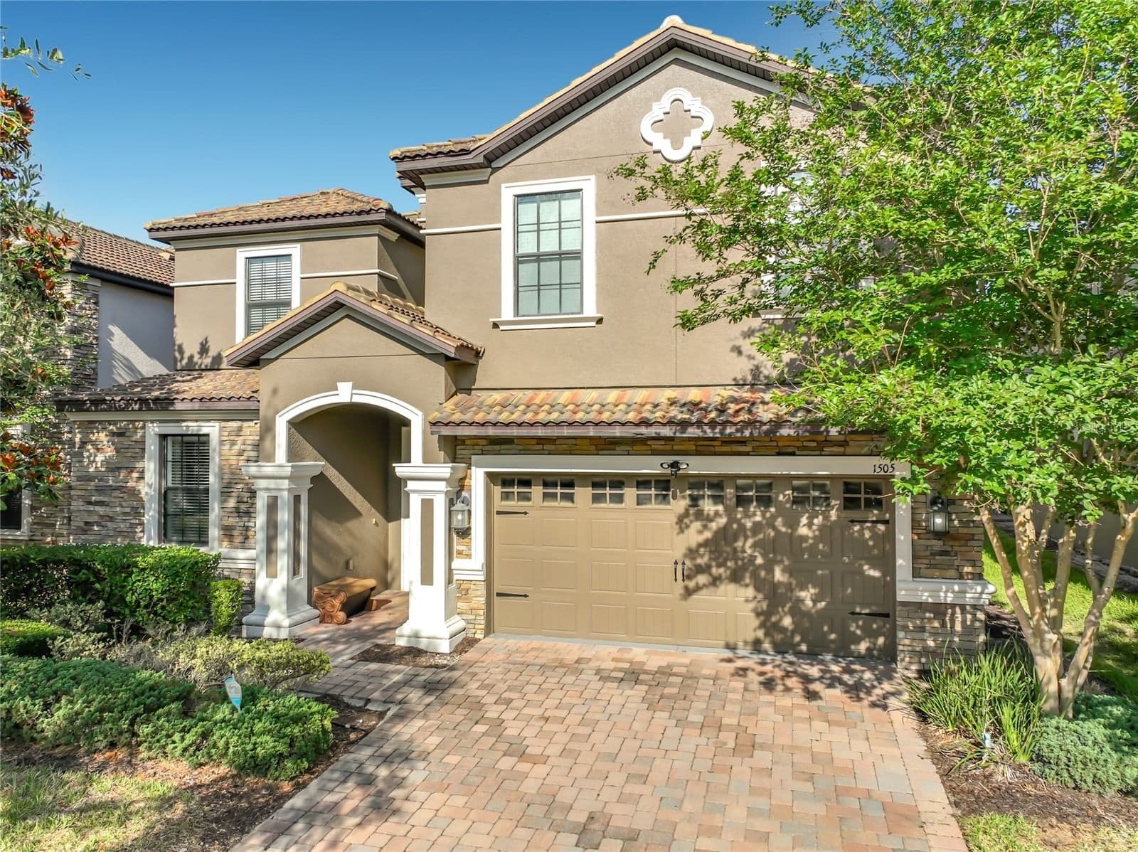 1505 ROLLING FAIRWAY 2