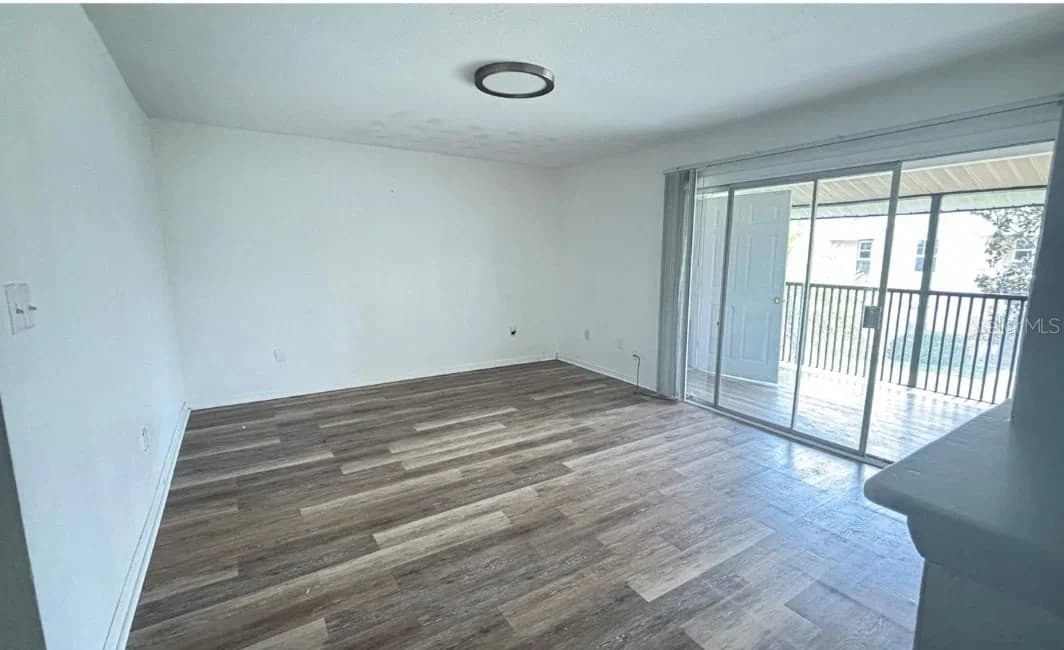 860 SKY LAKE Circle #C412 5