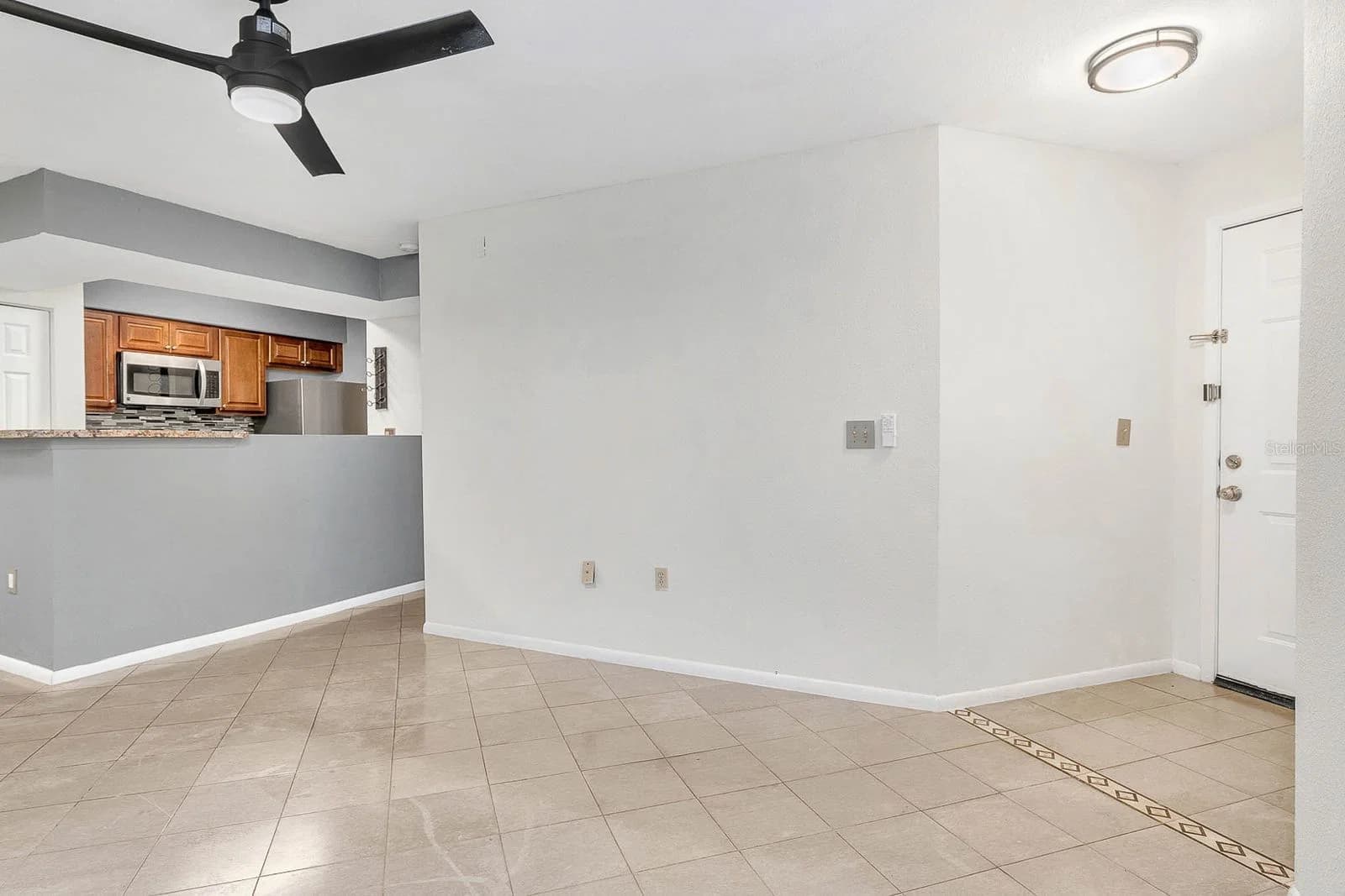 3032 PARKWAY 5